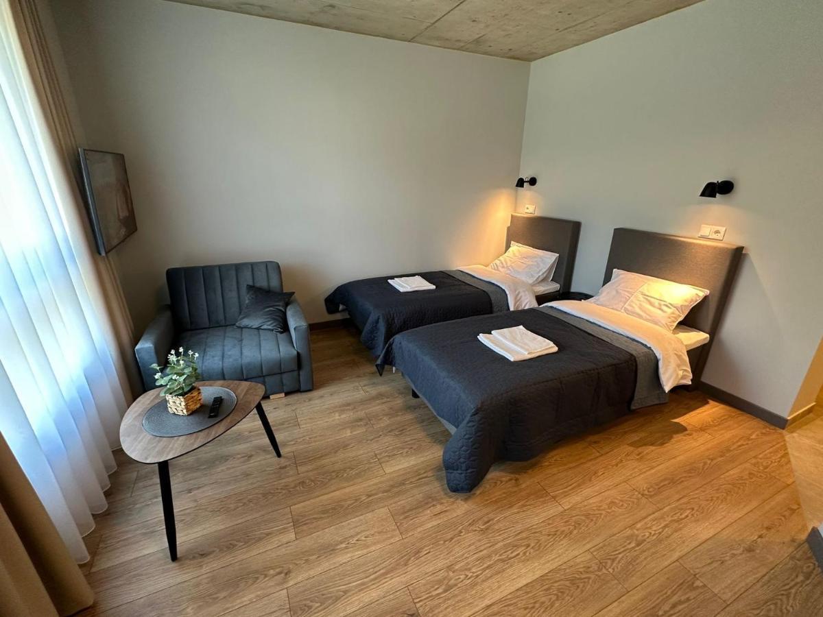 Tilzes Studio Apartaments, Self Check-In, Free Parking, Comfort クライペダ エクステリア 写真