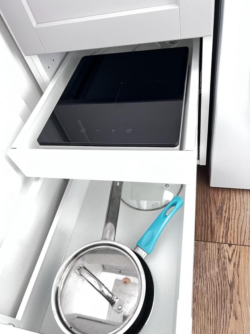 Tilzes Studio Apartaments, Self Check-In, Free Parking, Comfort クライペダ 部屋 写真