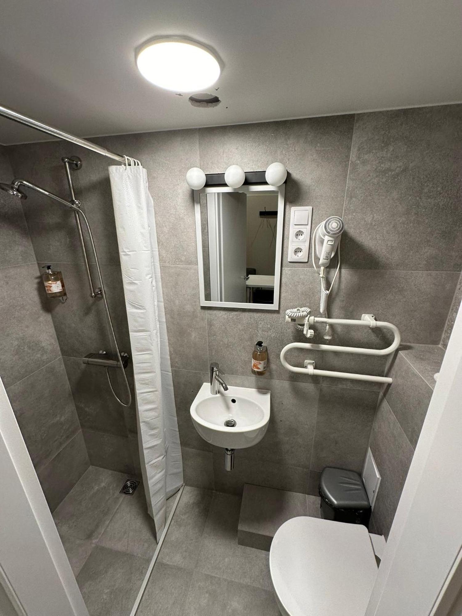 Tilzes Studio Apartaments, Self Check-In, Free Parking, Comfort クライペダ エクステリア 写真